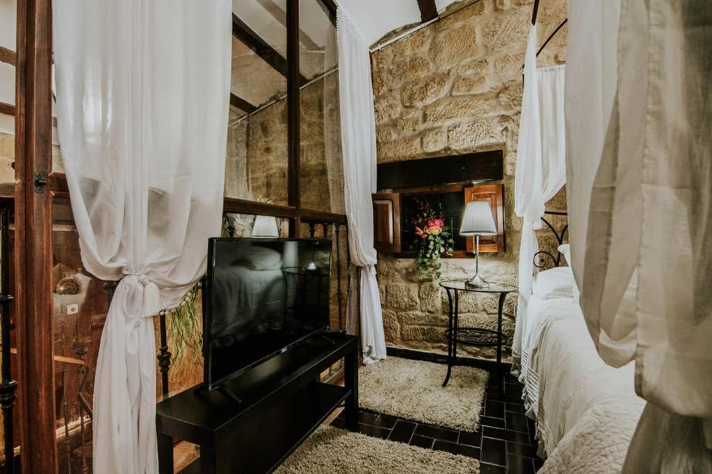 Durmiendo Como Reyes En La Rioja Cihuri Esterno foto