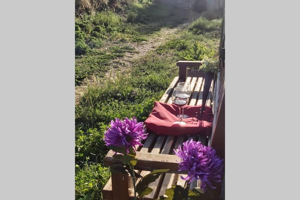 Durmiendo Como Reyes En La Rioja Cihuri Esterno foto