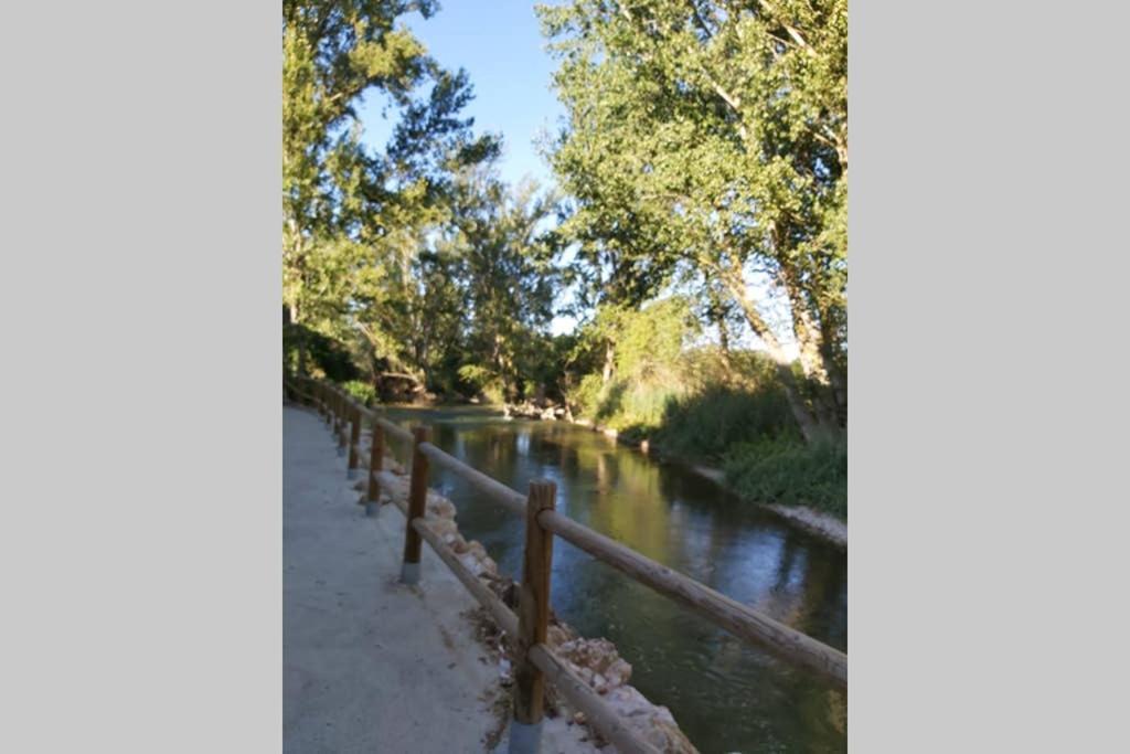 Durmiendo Como Reyes En La Rioja Cihuri Esterno foto